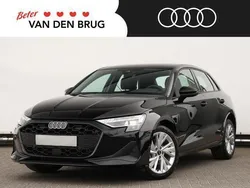 Zwart Gebruikt 2025 Audi A3 Sportback Proline Hatchback | € 38.800 (Iets duurder)