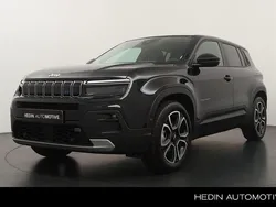 Zwart Nieuw 2025 Jeep Avenger Summit SUV | € 41.847 (Duur)