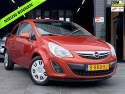 Rood Gebruikt 2012 Opel Corsa Hatchback | € 4.444 (Eerlijke prijs)