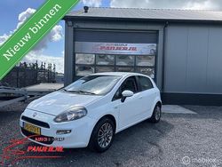 Wit Gebruikt 2012 Fiat Punto Evo Hatchback | € 4.250 (Eerlijke prijs)