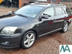 Zwart Gebruikt 2009 Toyota Avensis Business Edition Stationwagen | € 1.988