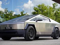 Grijs Nieuw 2025 Tesla Cybertruck SUV | € 89.888