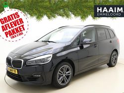 Zwart Gebruikt 2021 BMW 216 Executive Stationwagen | € 17.945 (Iets duurder)