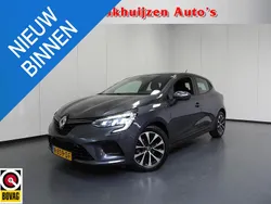 Grijs Gebruikt 2021 Renault Clio V Evolution Hatchback | € 15.140 (Eerlijke prijs)