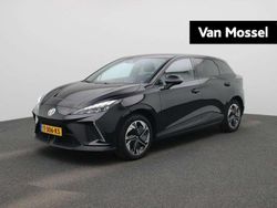 Zwart Gebruikt 2023 MG MG4 EV Luxury Hatchback | € 23.995 (Eerlijke prijs)
