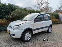 Wit Gebruikt 2010 Fiat Panda 4x4 Climbing Hatchback | € 2.750