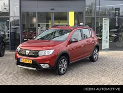 Rood Gebruikt 2020 Dacia Sandero Stepway Hatchback | € 12.800 (Eerlijke prijs)