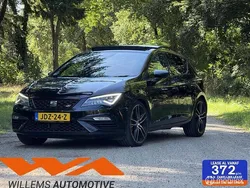 Zwart Gebruikt 2017 Cupra Leon Hatchback | € 22.995 (Eerlijke prijs)