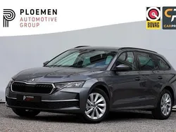 Grijs Nieuw 2025 Skoda Octavia Business Line Stationwagen | € 39.900 (Goede deal)
