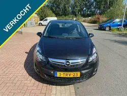 Zwart Gebruikt 2014 Opel Corsa Design Edition Hatchback | € 6.000 (Eerlijke prijs)