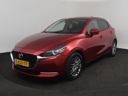 Soul red crystal (rood metallic) Gebruikt 2023 Mazda 2 Active Hatchback | € 20.950 (Eerlijke prijs)