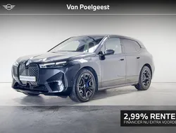 Sophistograu brillianteffect metallic (donker grijs metallic) Gebruikt 2022 BMW iX Executive SUV | € 61.895 (Eerlijke prijs)