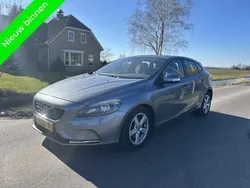 Grijs Gebruikt 2014 Volvo V40 Summum Stationwagen | € 5.499 (Goede deal)
