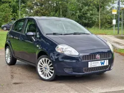 Zwart Gebruikt 2009 Fiat Punto Active Hatchback | € 3.250 (Eerlijke prijs)