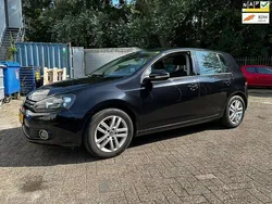 Zwart Gebruikt 2011 VW Golf VI Highline Hatchback | € 6.950 (Eerlijke prijs)