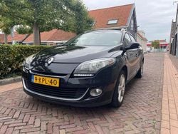 Zwart Gebruikt 2012 Renault Mégane GrandTour Dynamique Stationwagen | € 2.950 (Eerlijke prijs)