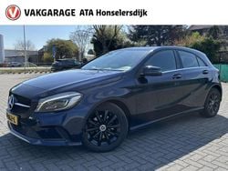 Blauw Gebruikt 2017 Mercedes A180 Business Hatchback | € 18.945 (Eerlijke prijs)