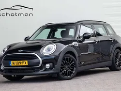 Zwart Gebruikt 2018 Mini One Clubman Chili Stationwagen | € 15.750 (Eerlijke prijs)