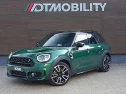 Groen, metallic lak Gebruikt 2021 Mini John Cooper Works Countryman SUV | € 32.950 (Eerlijke prijs)