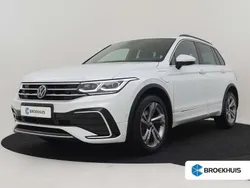 Wit, metallic lak Gebruikt 2022 VW Tiguan R-line SUV | € 36.700 (Goede deal)