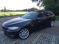 Grijs Gebruikt 2013 BMW 520 Executive Stationwagen | € 12.250 (Eerlijke prijs)