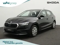 Zwart Gebruikt 2024 Skoda Fabia Ambition Hatchback | € 17.400 (Goede deal)
