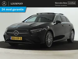 Zwart, metallic lak Gebruikt 2023 Mercedes A250 AMG Hatchback | € 39.750 (Duur)