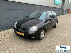 Zwart Gebruikt 2006 Renault Clio II Campus Hatchback | € 1.295 (Eerlijke prijs)