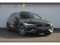 Grijs Gebruikt 2020 Volvo V60 Inscription Stationwagen | € 33.840 (Iets duurder)