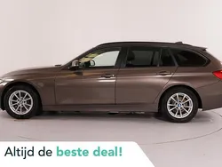 Bruin Gebruikt 2015 BMW 318 Executive Stationwagen | € 8.490 (Eerlijke prijs)