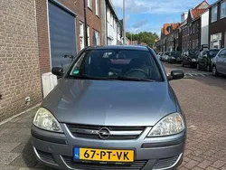 Grijs Gebruikt 2004 Opel Corsa Hatchback | € 1.850 (Eerlijke prijs)