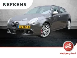 Grijs Gebruikt 2015 Alfa Romeo Giulietta Quadrifoglio Verde Hatchback | € 16.325 (Goede deal)