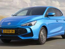 Blauw Gebruikt 2024 MG MG3 Luxury Hatchback | € 22.950 (Eerlijke prijs)