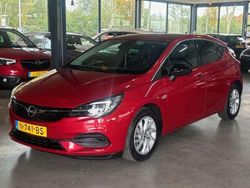 Rood Gebruikt 2021 Opel Astra Business Elegance Hatchback | € 12.995 (Eerlijke prijs)