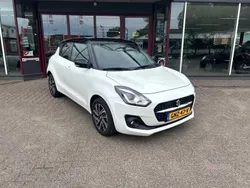 Wit Gebruikt 2022 Suzuki Swift Style Hatchback | € 19.999 (Eerlijke prijs)