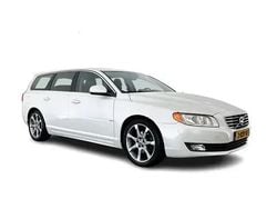 Wit Gebruikt 2013 Volvo V70 Kinetic Stationwagen | € 6.945 (Eerlijke prijs)