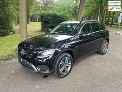 Zwart (metallic) Gebruikt 2017 Mercedes GLC350 Premium SUV | € 25.255 (Eerlijke prijs)