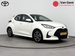 Wit Gebruikt 2023 Toyota Yaris Hybrid Hatchback | € 22.499 (Eerlijke prijs)