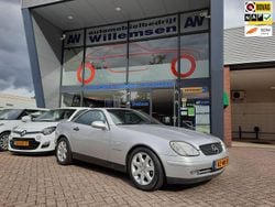 Grijs Gebruikt 1997 Mercedes SLK230 Cabriolet | € 9.750