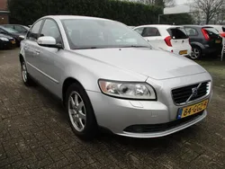 Grijs Gebruikt 2008 Volvo S40 Sedan | € 3.499 (Eerlijke prijs)