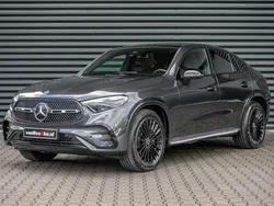 Grijs, metallic lak Gebruikt 2024 Mercedes GLC300 AMG line Coupé | € 89.900
