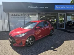 Rood Gebruikt 2024 Toyota Yaris Plus Hatchback | € 24.950 (Eerlijke prijs)