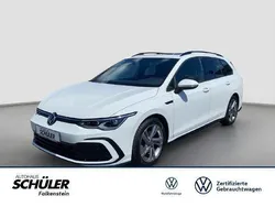 Wit Gebruikt 2021 VW Golf VIII R-line Sedan | € 28.223 (Eerlijke prijs)