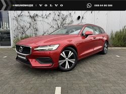 Oranje Gebruikt 2021 Volvo V60 Momentum Stationwagen | € 26.894 (Super prijs)