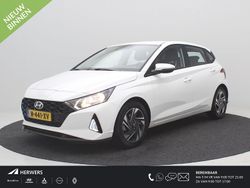 Polar white Gebruikt 2020 Hyundai i20 Comfort Hatchback | € 14.985 (Eerlijke prijs)