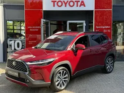 Rood Nieuw 2025 Toyota Corolla Cross SUV | € 42.575 (Eerlijke prijs)