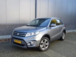 Grijs Gebruikt 2017 Suzuki Vitara Exclusive SUV | € 17.400 (Eerlijke prijs)