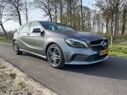 Grijs Gebruikt 2016 Mercedes A180 Edition Hatchback | € 12.499 (Eerlijke prijs)