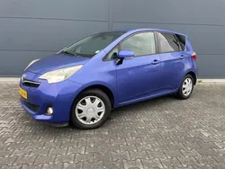 Blauw Gebruikt 2011 Toyota Verso-S MPV | € 5.999 (Goede deal)