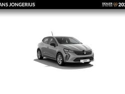 Grijs Nieuw 2025 Renault Clio V Evolution Hatchback | € 24.810 (Super prijs)
